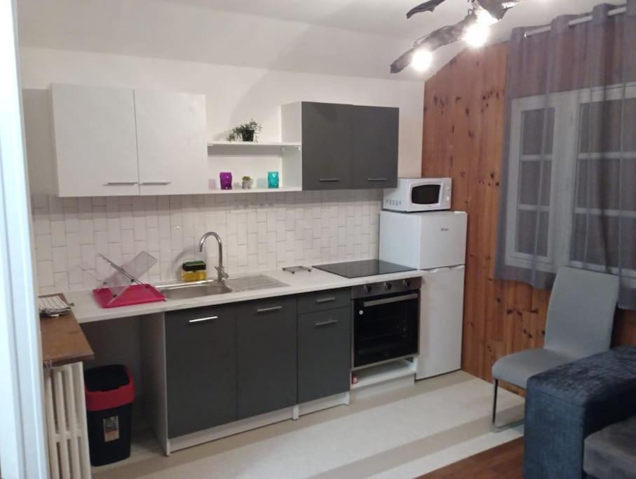Апартаменты 3 Pieces Calme, Terrasse Et Parking Prive Courcouronnes Экстерьер фото