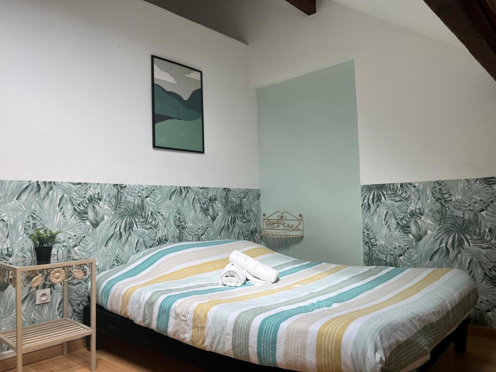 Апартаменты 3 Pieces Calme, Terrasse Et Parking Prive Courcouronnes Экстерьер фото